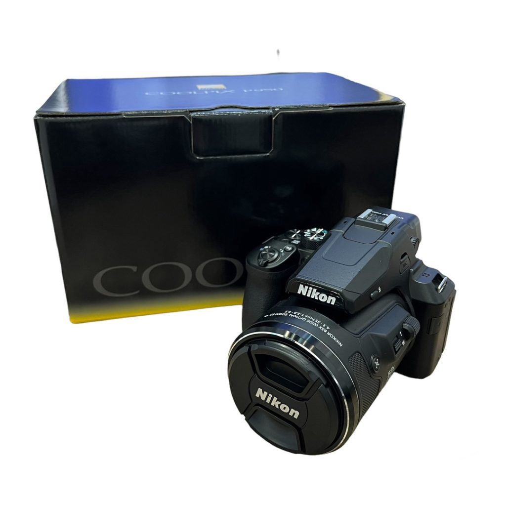 Nikon ニコン COOLPIX P950