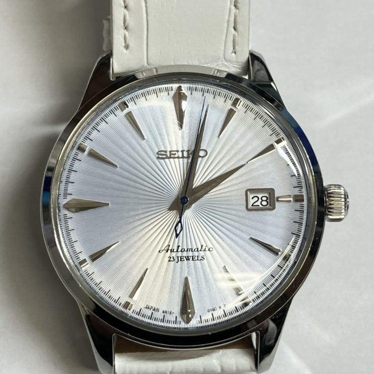 SEIKO セイコー 6R15-01S0の買取実績 | 買取専門店さすがや