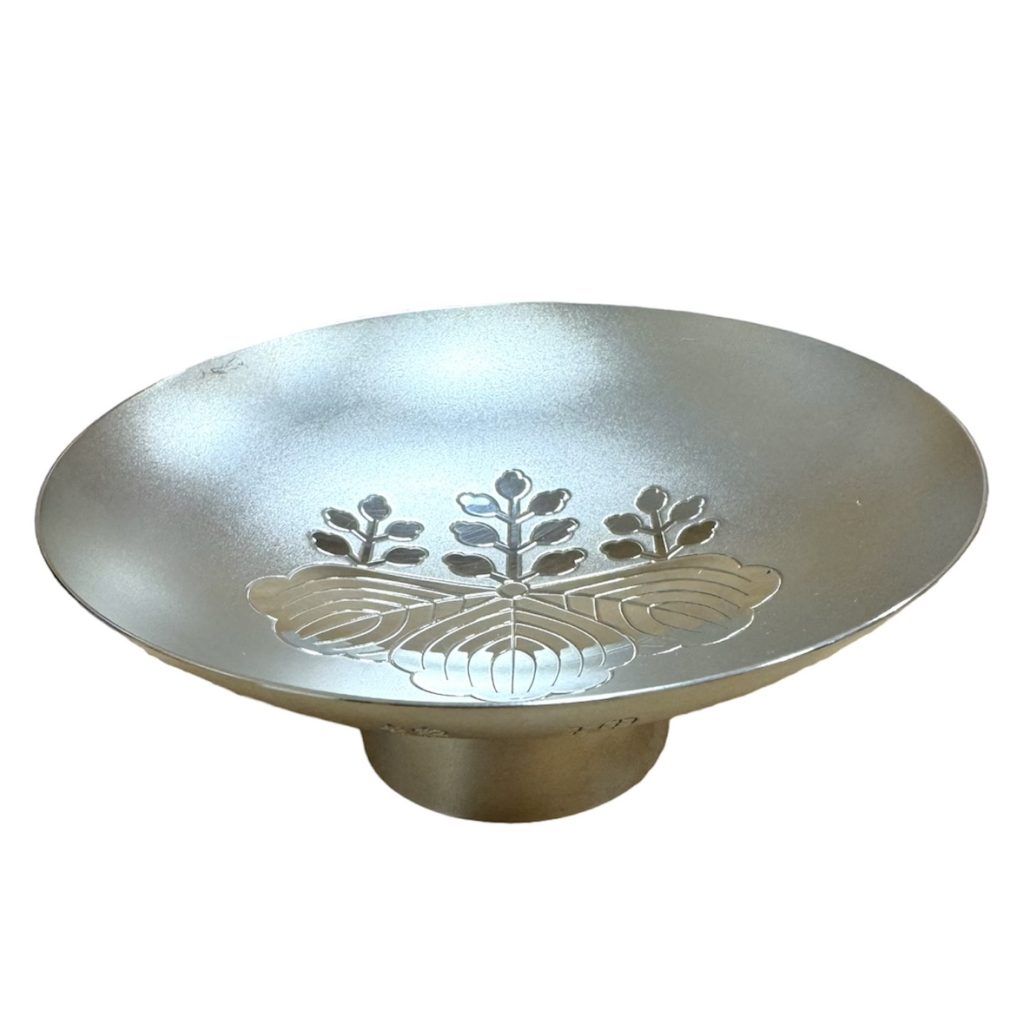 純銀 sv1000 国産 銀インゴットの素 シルバー 155.5g 笹吹き(ささぶき) 5オンス 地金 粒銀 ササブキ 彫金・鋳造キャストに.  純銀笹吹き 1ｇ | 金属・地金・素材,地金から探す,Ag950銀材各種,笹ぶき | シーフォース 世界の工具・彫金 オンラインショップ