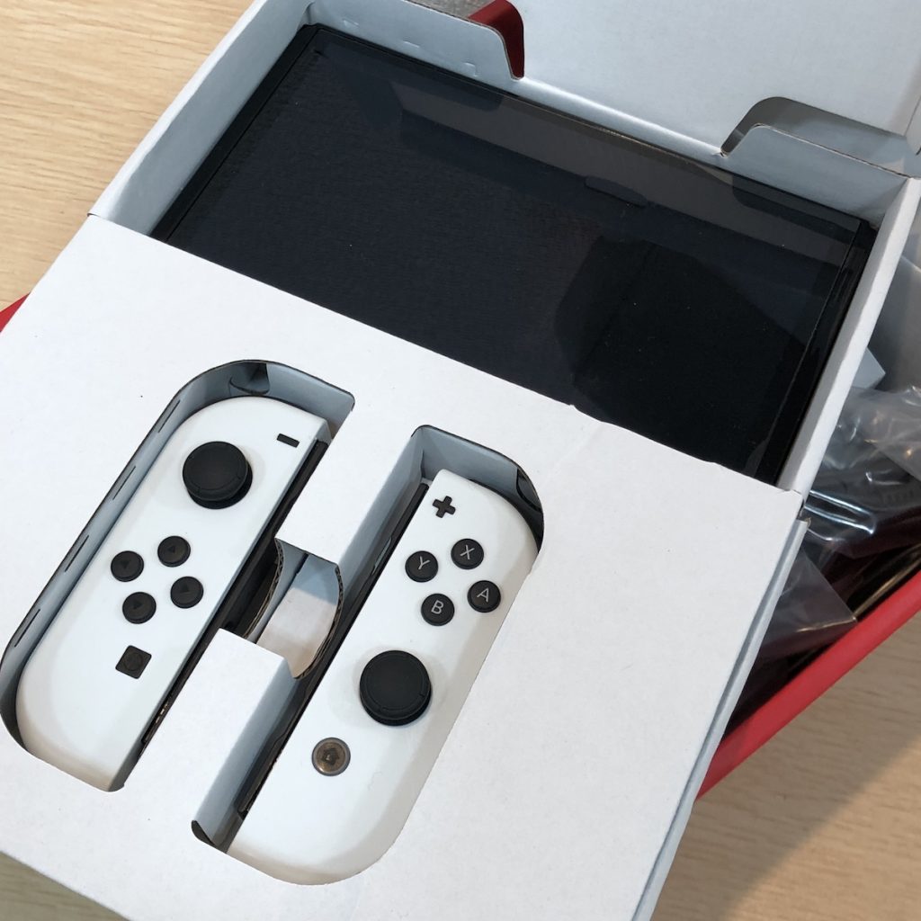 Nintendo Switch本体 有機ELモデル ホワイト