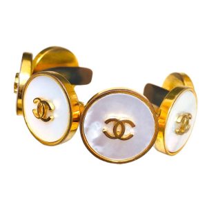シャネル　ココマーク　シェルバングル