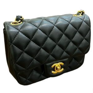 シャネル (CHANEL) マトラッセ ショルダーバッグ ラムスキン