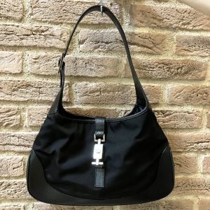 グッチショルダーバッグ