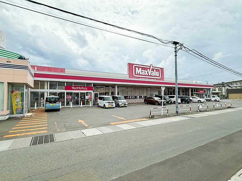 さすがやマックスバリュ三沢大町店の内観画像3