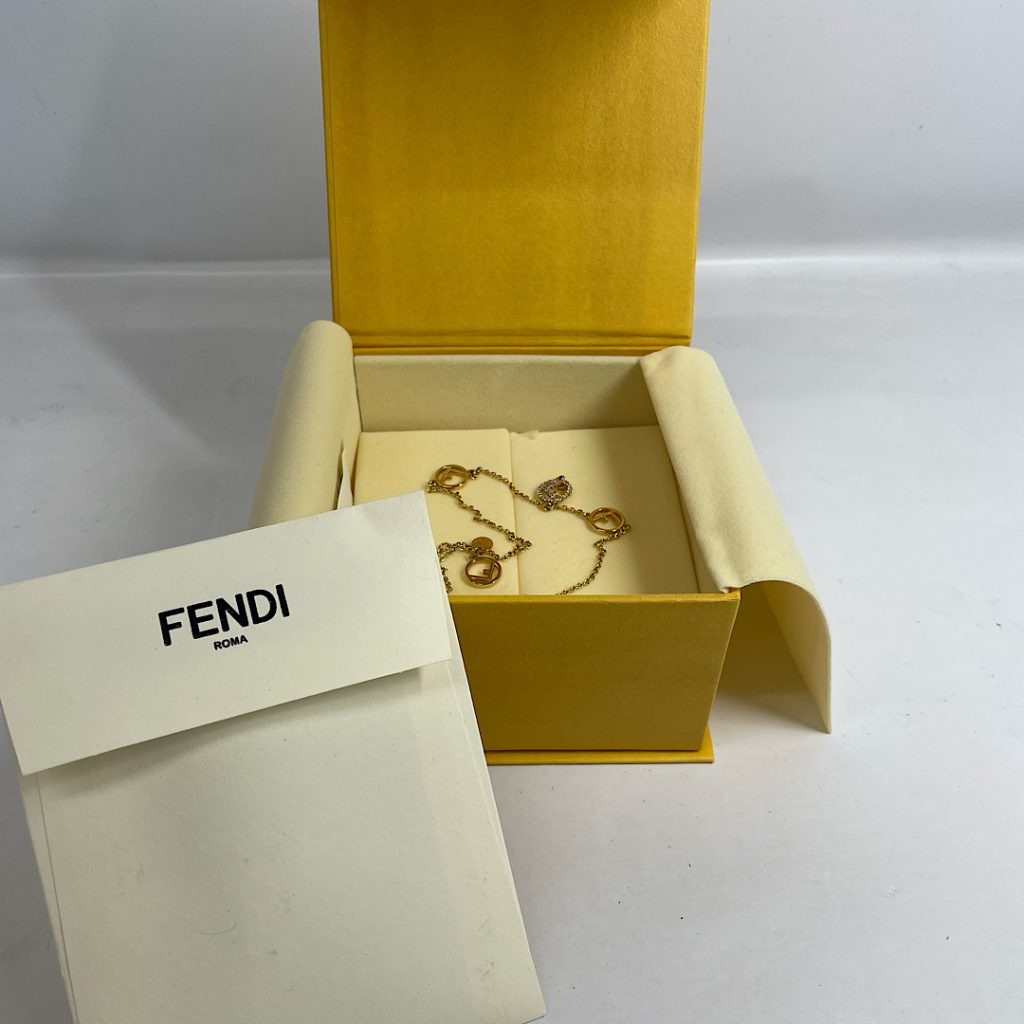 FENDI フェンディ ネックレス| 東京都町田市木曽西