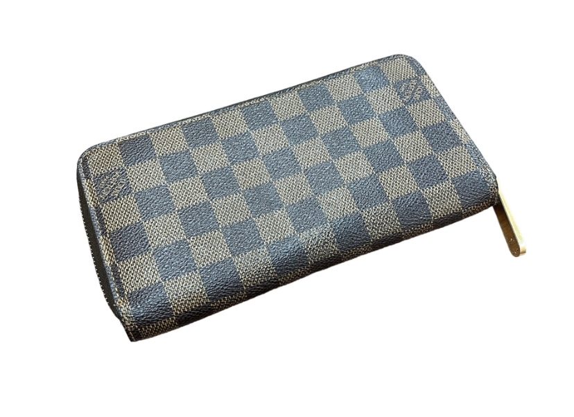 Louis Vuitton(ルイヴィトン) ダミエ ジッピー ウォレット ラウンド ファスナー長財布の買取実績 | 買取専門店さすがや