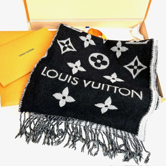 LOUIS VUITTON ルイ・ヴィトン マフラー LVエセンシャル