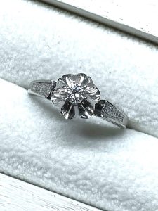 Pt900 メレダイヤ リング