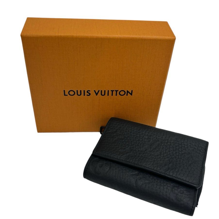 LOUIS VUITTON(ルイヴィトン) モノグラム・トリヨン ポルトフォイユ パイロット