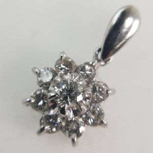 Pt900 ダイヤ付き トップ