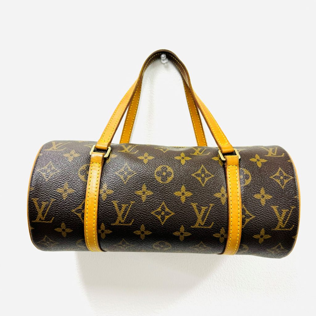 LOUIS VUITTON ルイヴィトン モノグラム パピヨン26