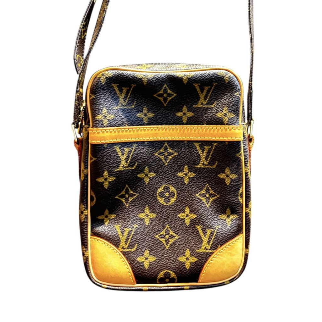 Louis Vuitton ルイヴィトン ダヌーヴ ショルダーバッグ