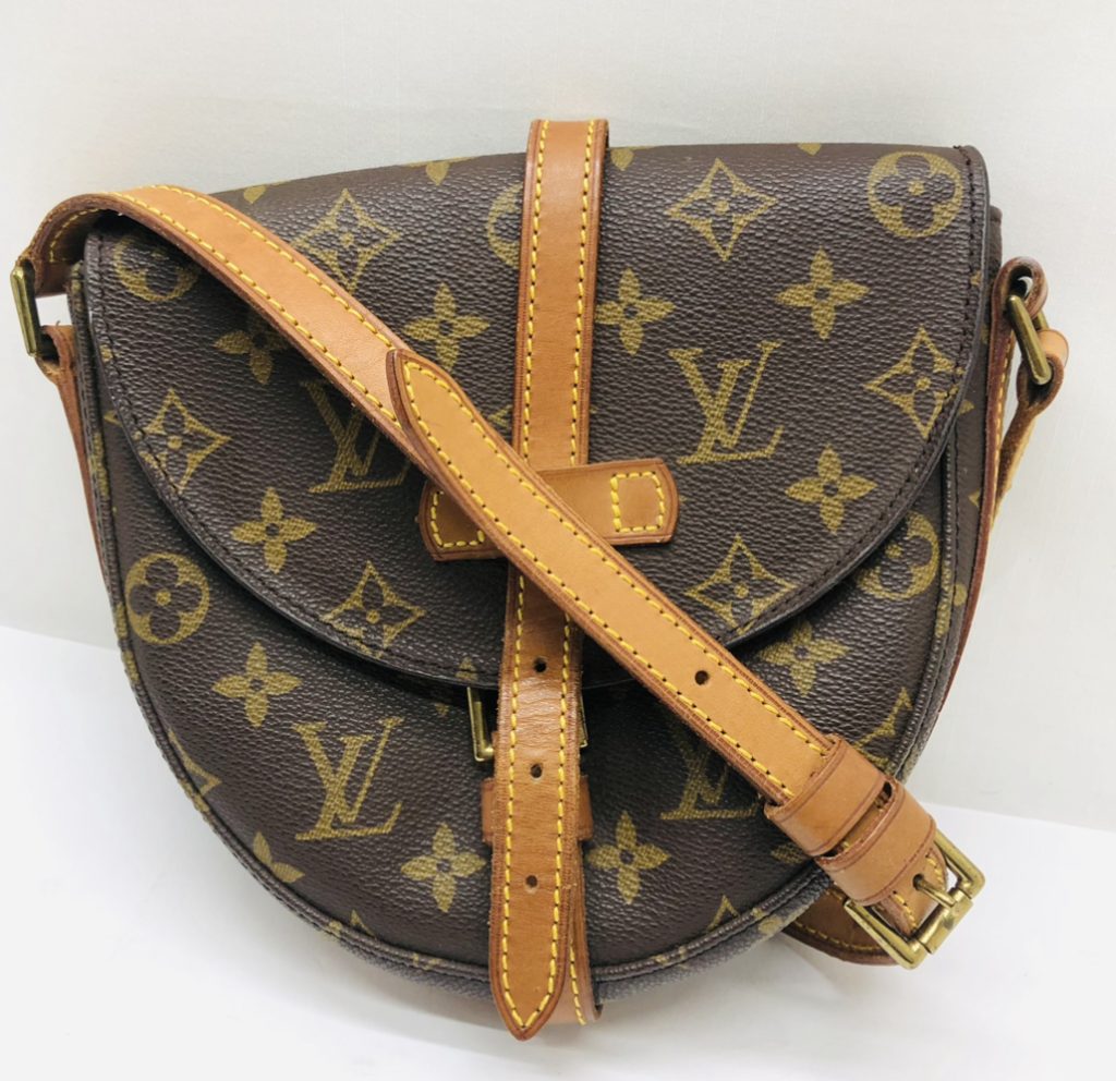 LOUIS VUITTON ルイヴィトン シャンティ