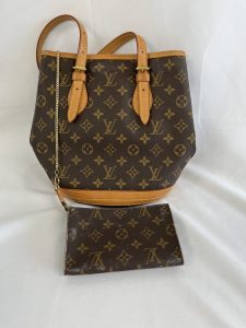 LOUIS VUITTON ルイヴィトン ポシェットアクセソワール M51980の買取実績 | 買取専門店さすがや