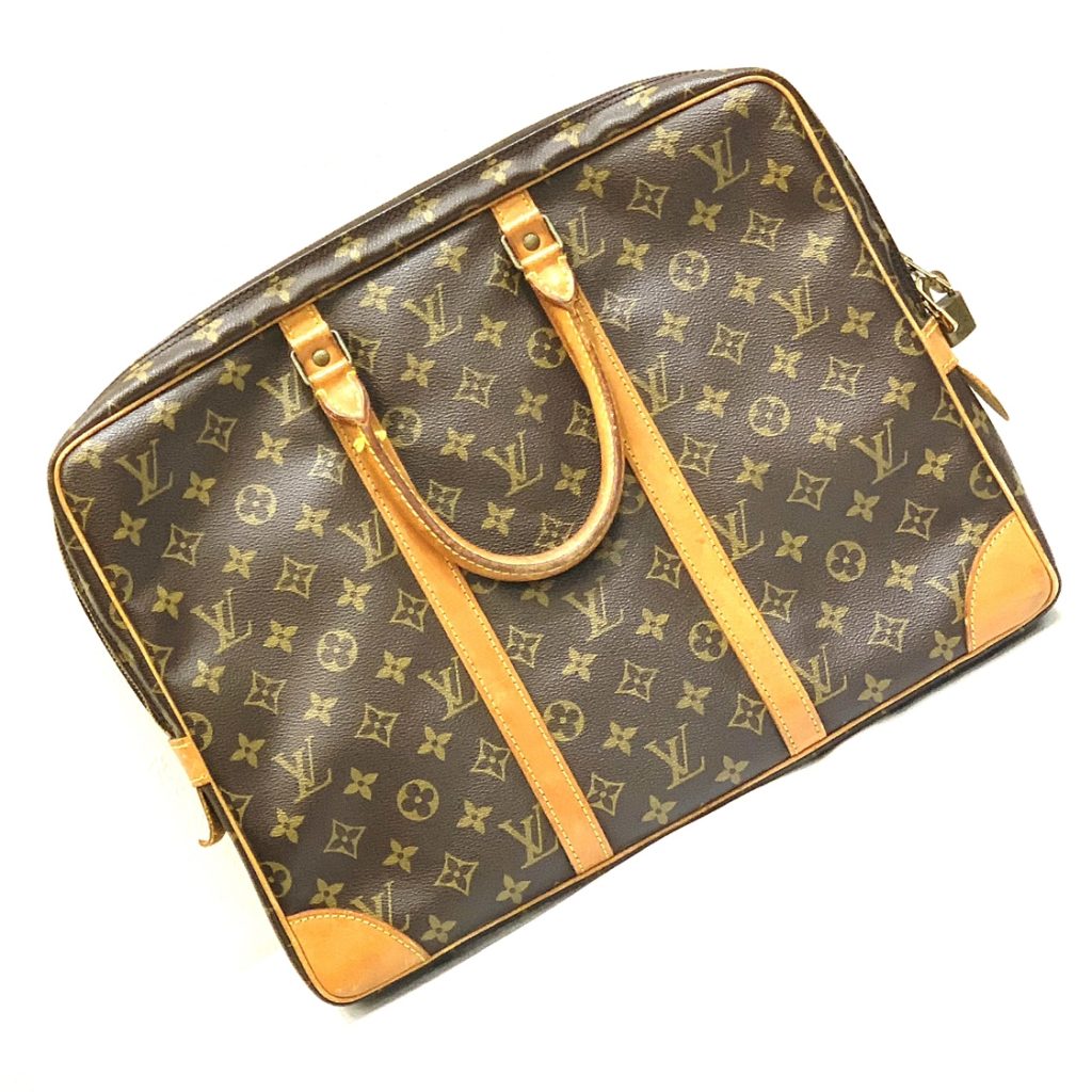 ルイヴィトン Louis Vuitton LV ポルトドキュマン ヴォワヤージュ モノグラム バッグ