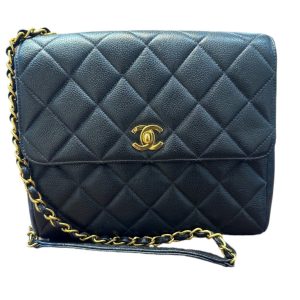 シャネル CHANEL マトラッセ キャビアスキン