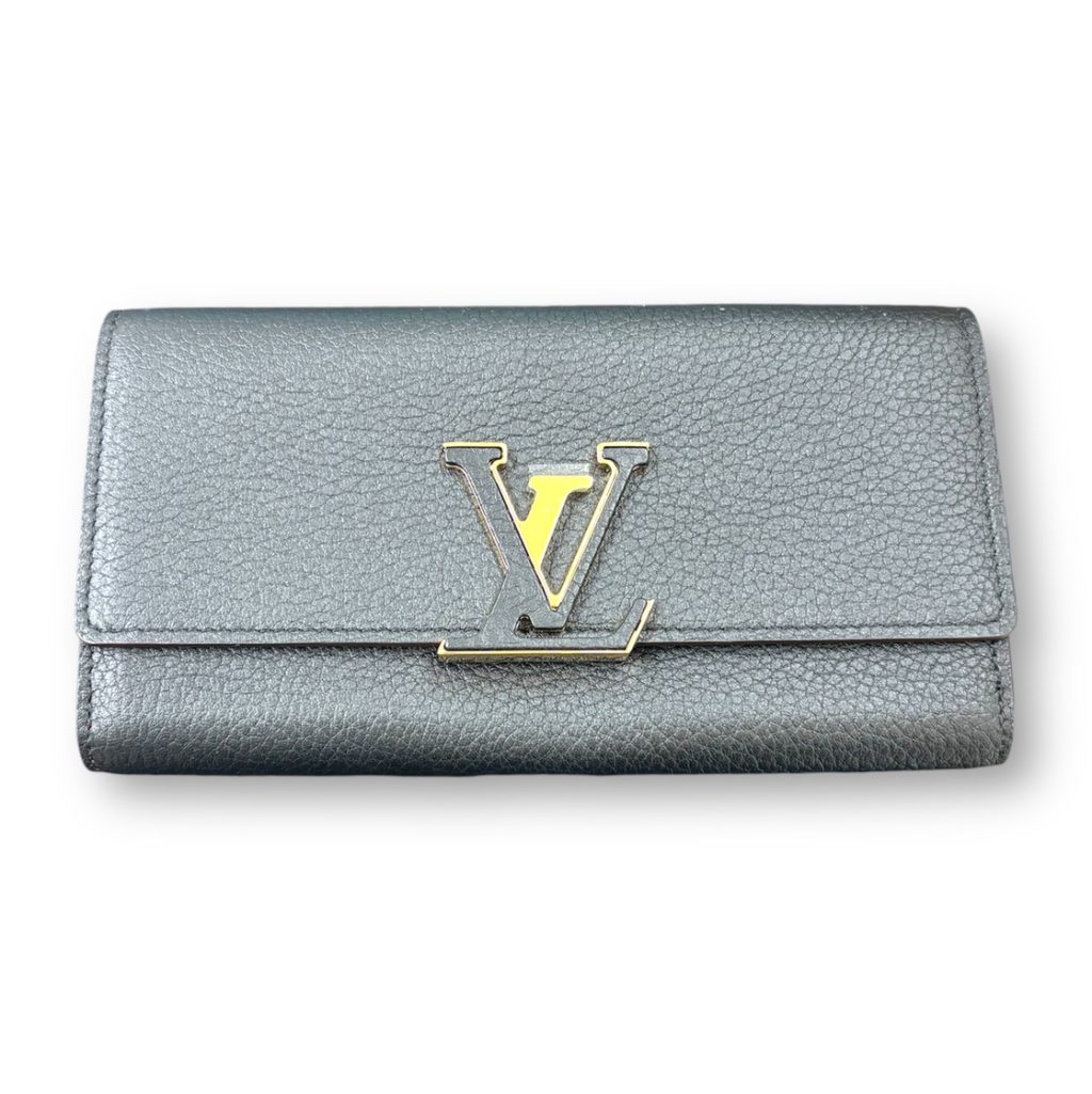 ルイヴィトン Louis Vuitton ポルトフォイユ カプシーヌ