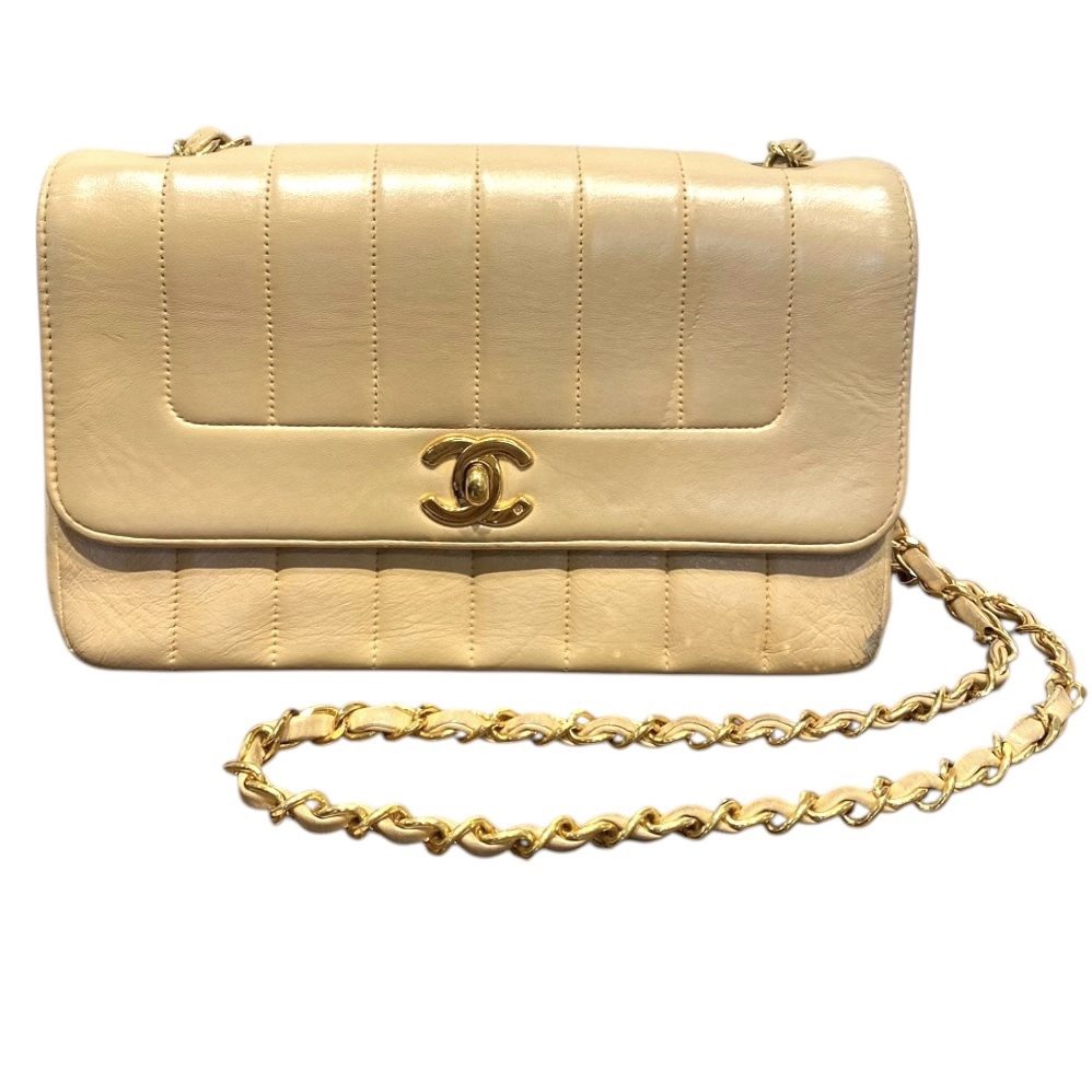 【CHANEL マドモアゼル ショルダーバッグ】