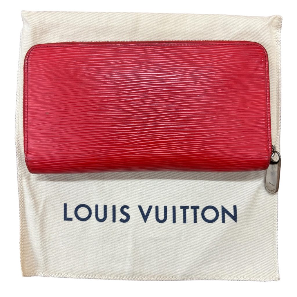 Louis Vuitton ルイ・ヴィトン エピ ジッピーウォレット