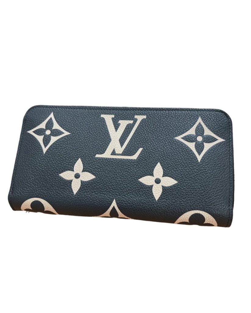 LOUIS VUITTON ルイヴィトン ジャイアントモノグラム ジッピーウォレット