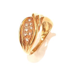 K18 メレダイヤ付き デザインリング