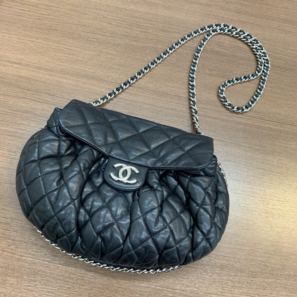 CHANEL チェーンショルダーバッグ