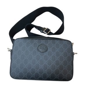 GUCCI インターロッキングG付 ショルダーバック