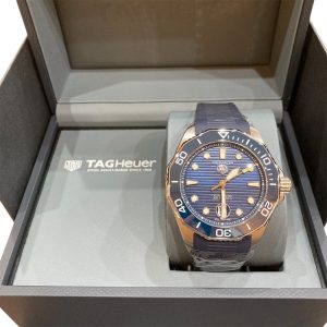 TAG・Heuer タグホイヤー アクアレーサー プロフェッショナル300