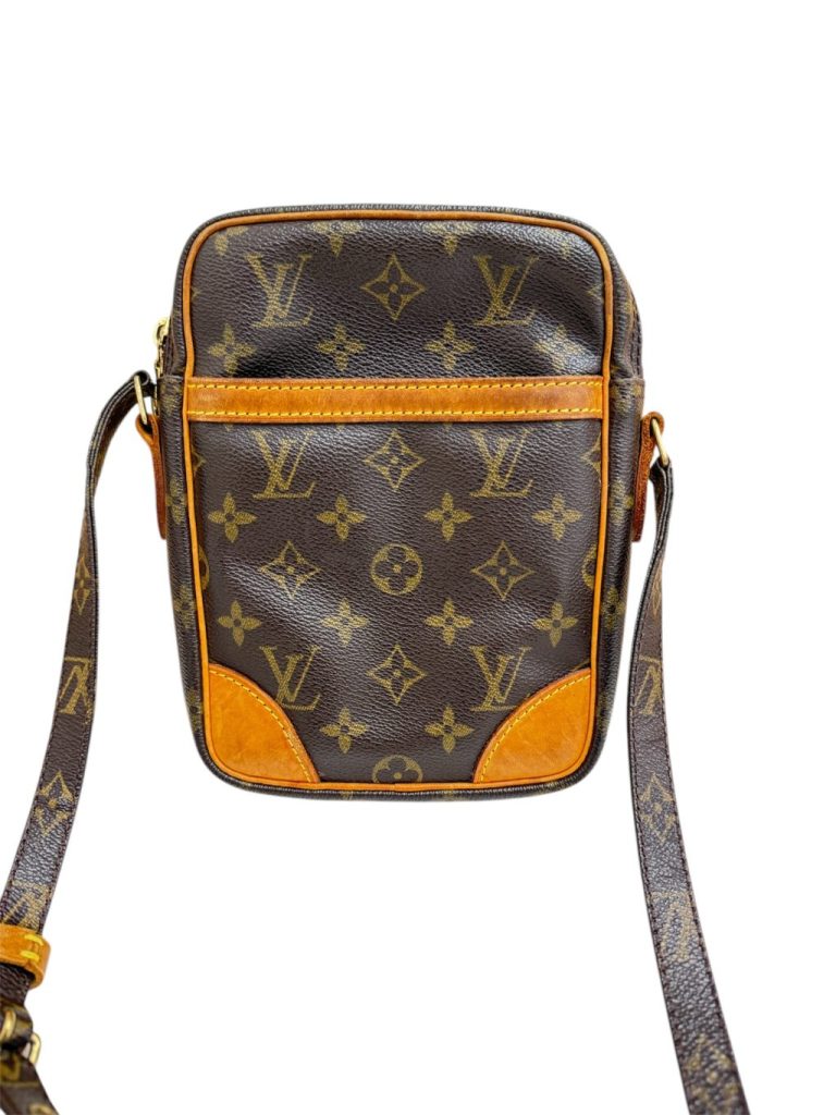 LOUIS VUITTON(ルイ・ヴィトン）ダヌーブ ショルダーバッグ モノグラム