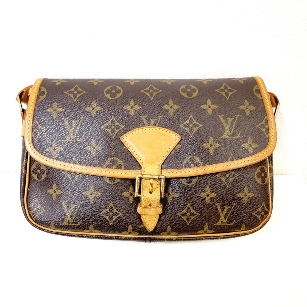 LOUIS VUITTON ルイ・ヴィトン モノグラム ソローニュ ショルダーバッグ