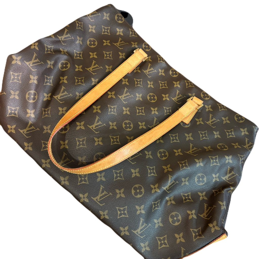 Louis Vuitton ルイヴィトン モノグラム カバ・メゾ