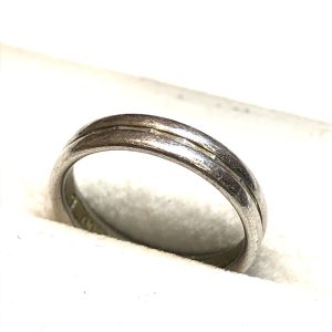 Pt900(プラチナ) リング