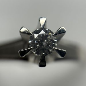 Pt900 ダイヤモンド0.196ct リング