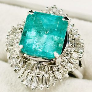 Pt900 エメラルド 0.32ct メレダイヤ 0.32ct リングの買取実績 | 買取 