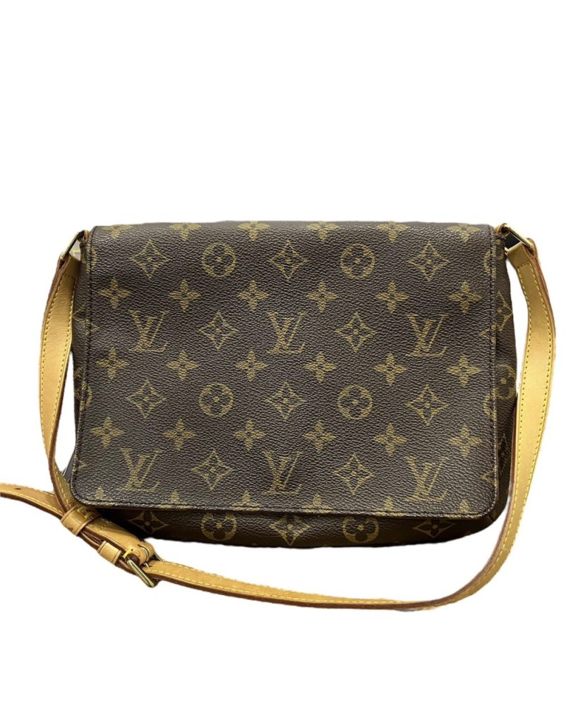 LOUIS VUITTON ルイ・ヴィトン モノグラム ミュゼット・タンゴ