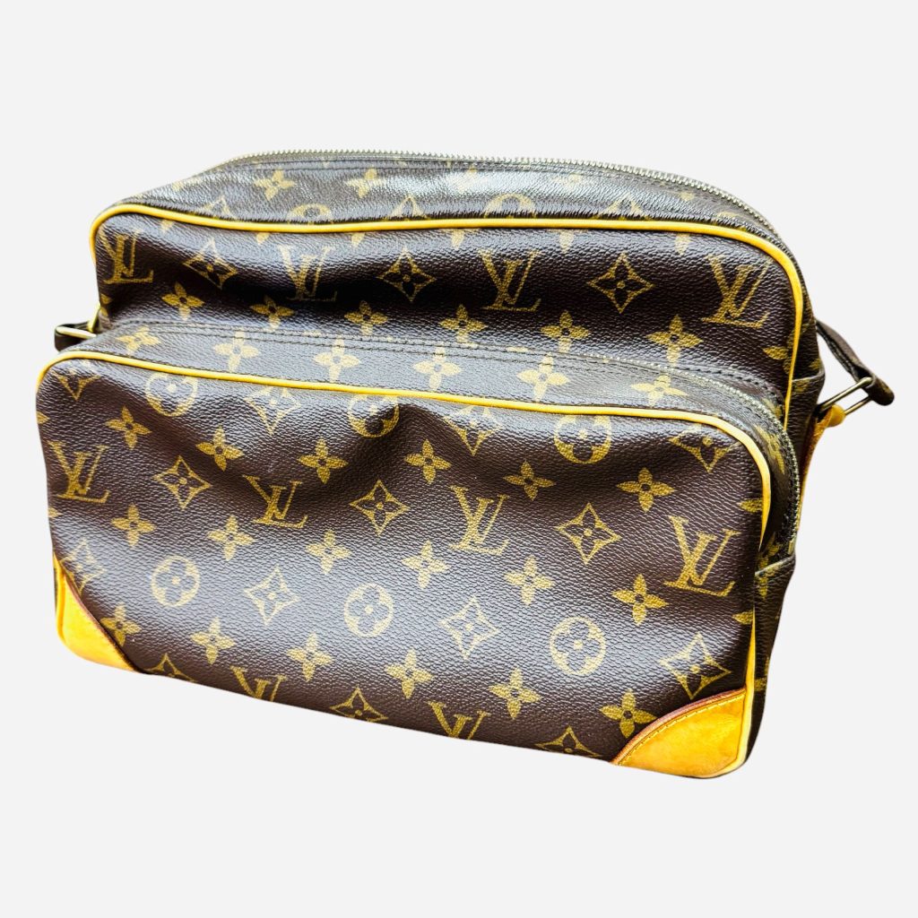 LOUIS VUITTON ルイヴィトン  モノグラム ナイル