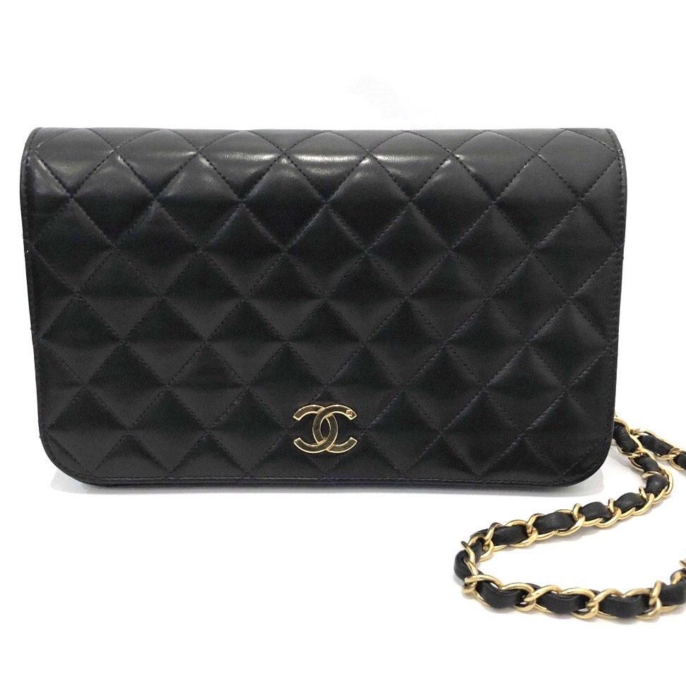 CHANEL シャネル ラムスキン マトラッセ チェーンショルダーバック