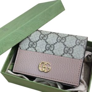 グッチ / GGマーモントコンパクト財布