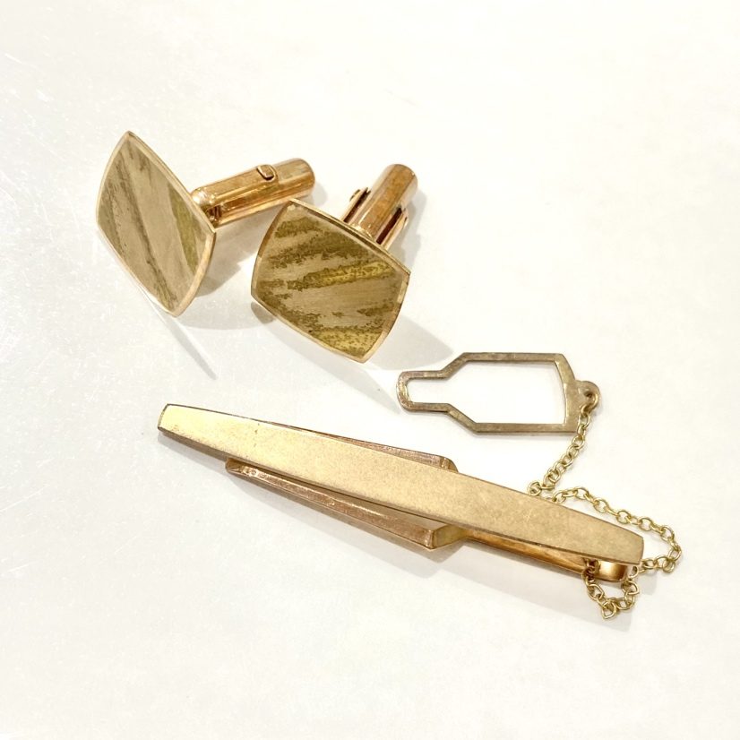 田中貴金属 K10 ゴールド ネクタイピン がた テクスチャー仕上げ