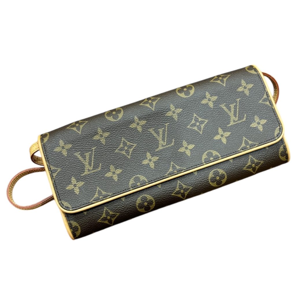 LOUIS VUITTON(ルイヴィトン) モノグラム ポシェットツインGM