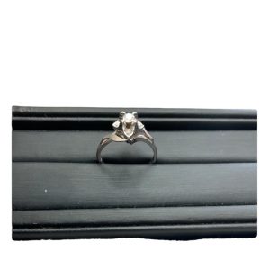 Pt900 ダイヤ付きリング