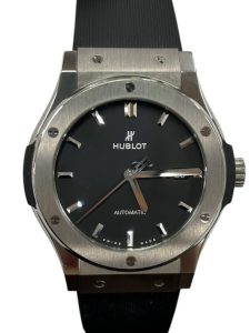 ウブロ HUBLOT クラシック・フュージョンチタニウム 542.NX.1171.LR