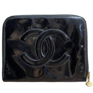 【シャネル】CHANEL エナメルポーチ クラッチバッグ