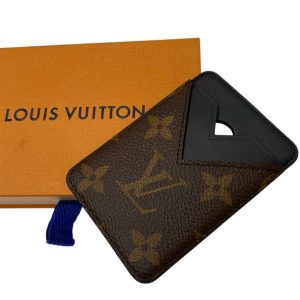 ルイヴィトン ポルト カルト マグネット