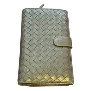 ボッテガ・ヴェネタ 長財布