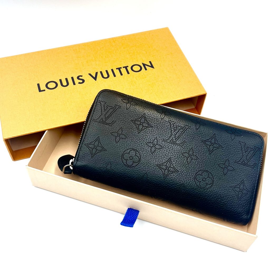 LOUIS VUITTON ルイヴィトン マヒナ パンチング 長財布 EB0（LOUIS 