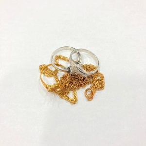貴金属