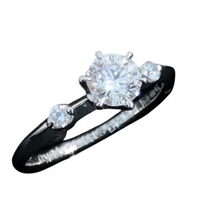 Pt900リング ダイヤ