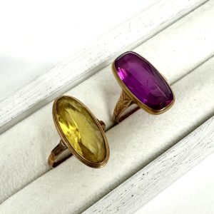 【函館市】K18(18金・750)石付きリングを複数点まとめて高価買取|金+宝石でしっかり査定