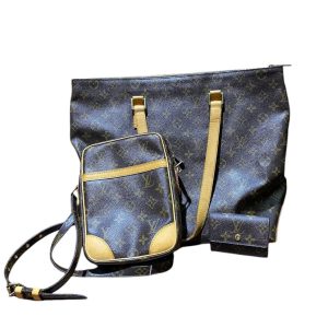 LOUIS VUITTON ルイヴィトン ヴェルニ トンプキンス スクエア